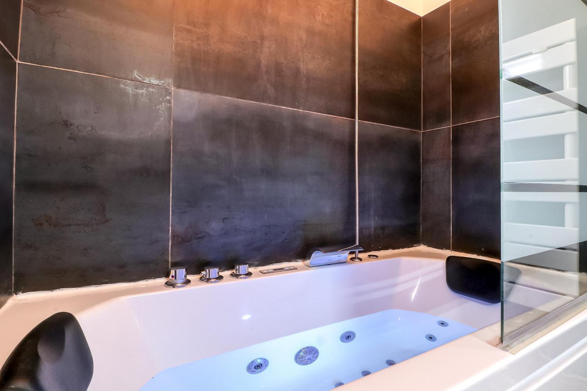 Le Vintage, Appart,Hotel Particulier, Centre Nimes Maisoncarreeconciergerie Εξωτερικό φωτογραφία